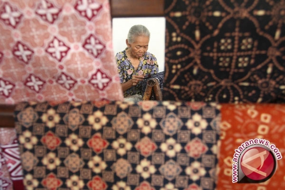 Batik dan tenun Indonesia merambah San Francisco