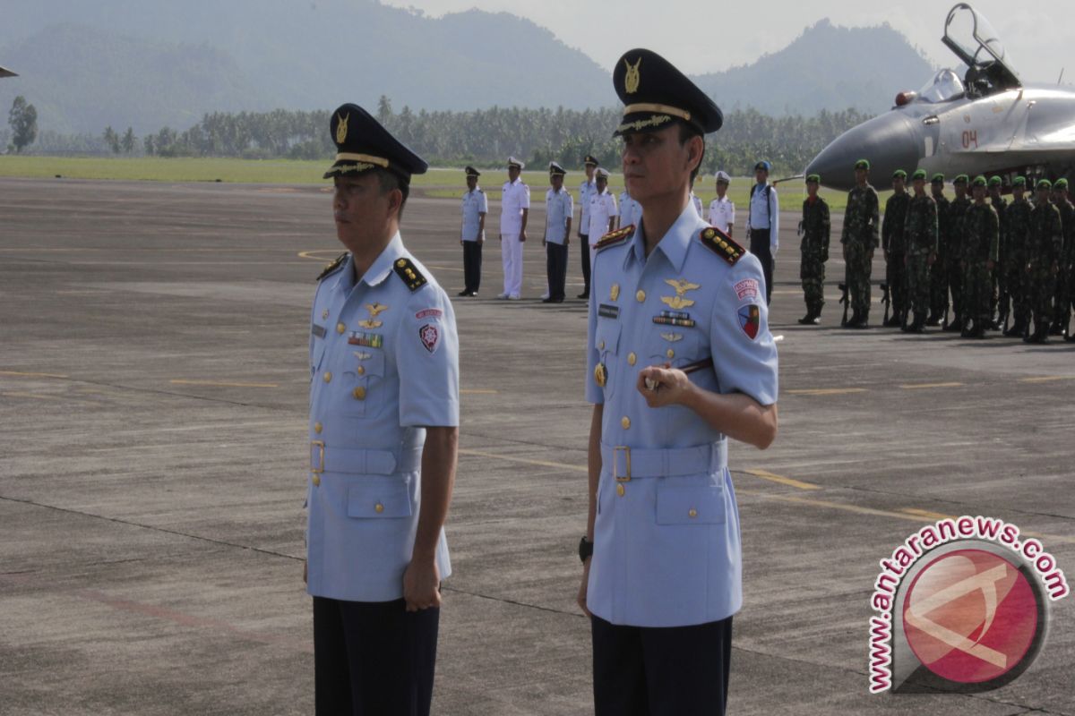 Kolonel Pnb Ferdinand Roring jabat Danlanudsri Manado 