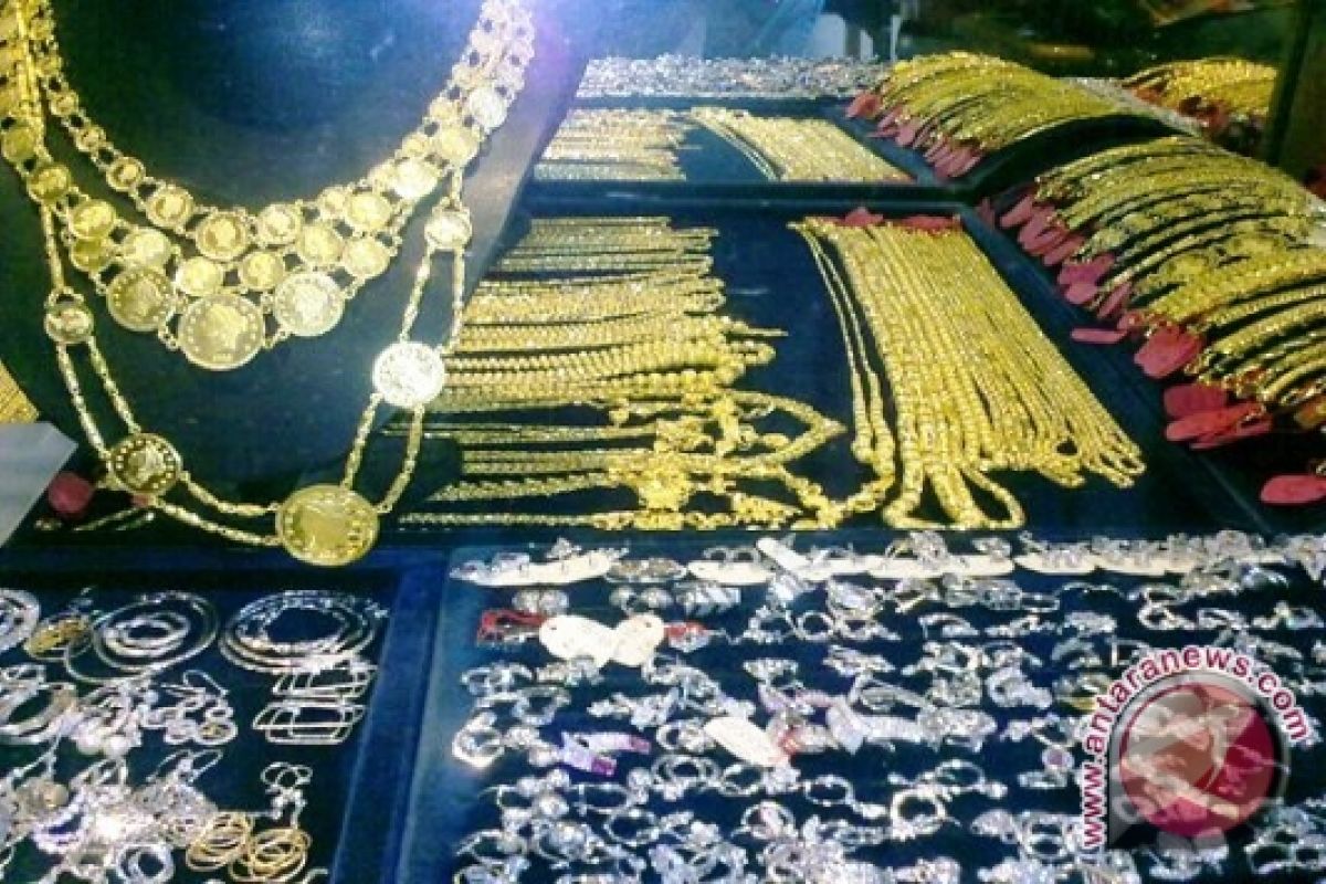 Minat warga Palembang investasi emas tinggi 