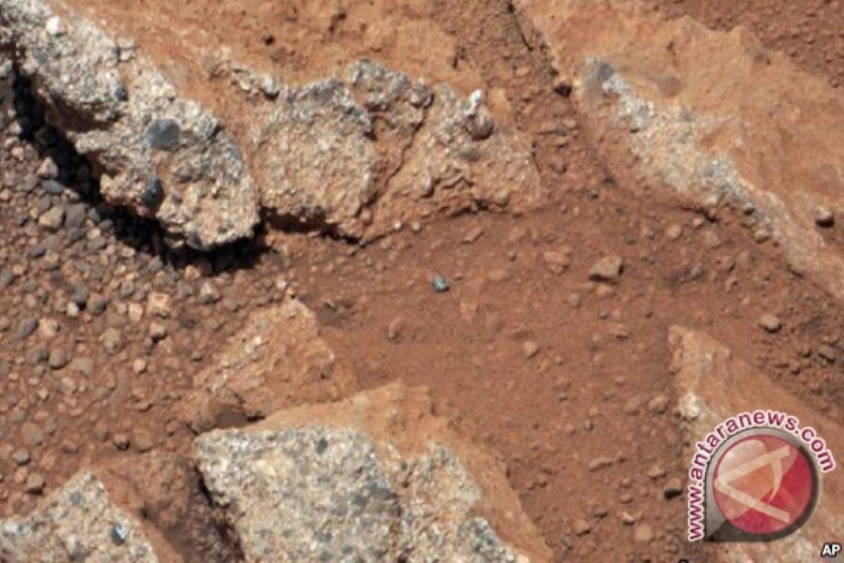 Curiosity Tunjukkan Air Pernah Mengalir di Planet Mars