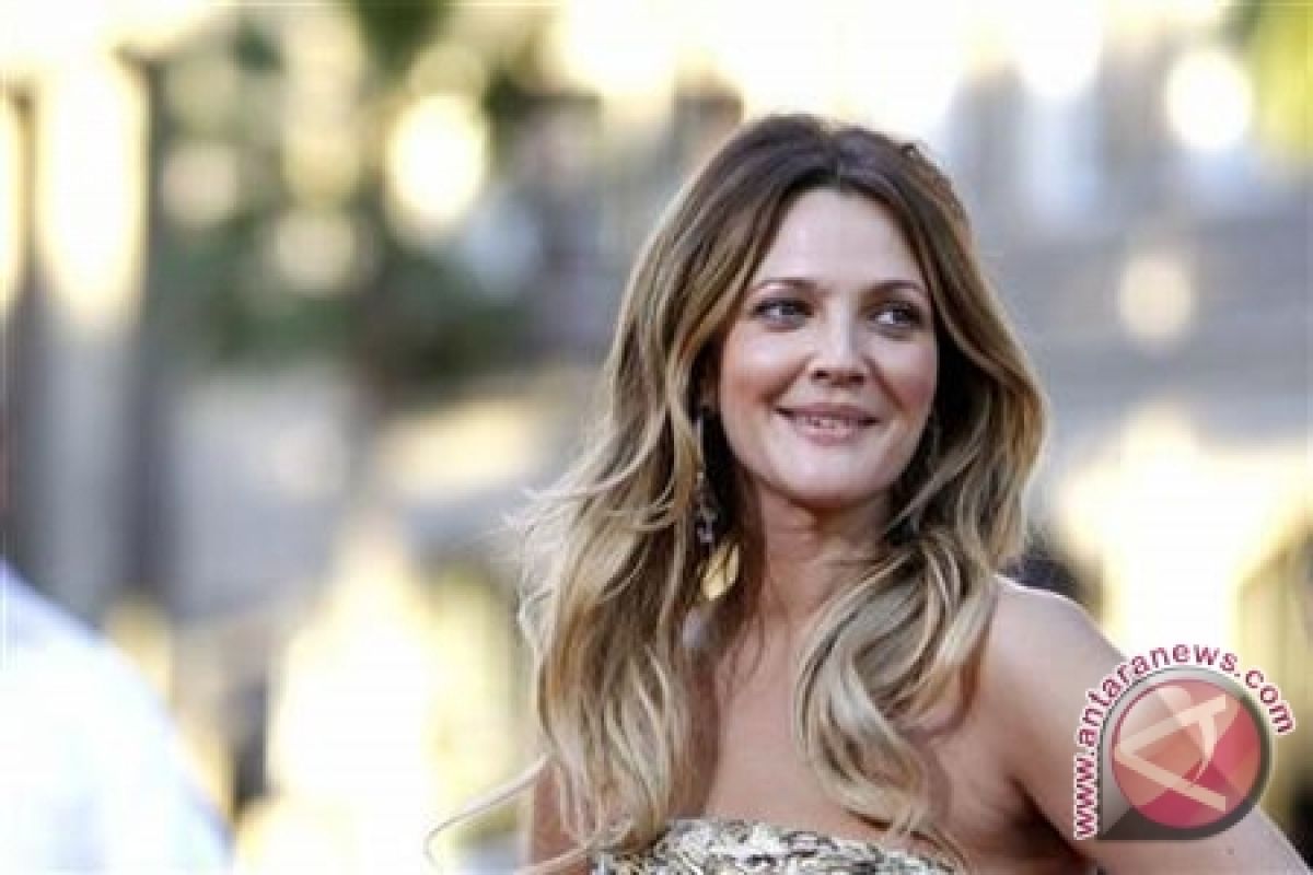 Drew Barrymore Lahirkan Anak Pertamanya