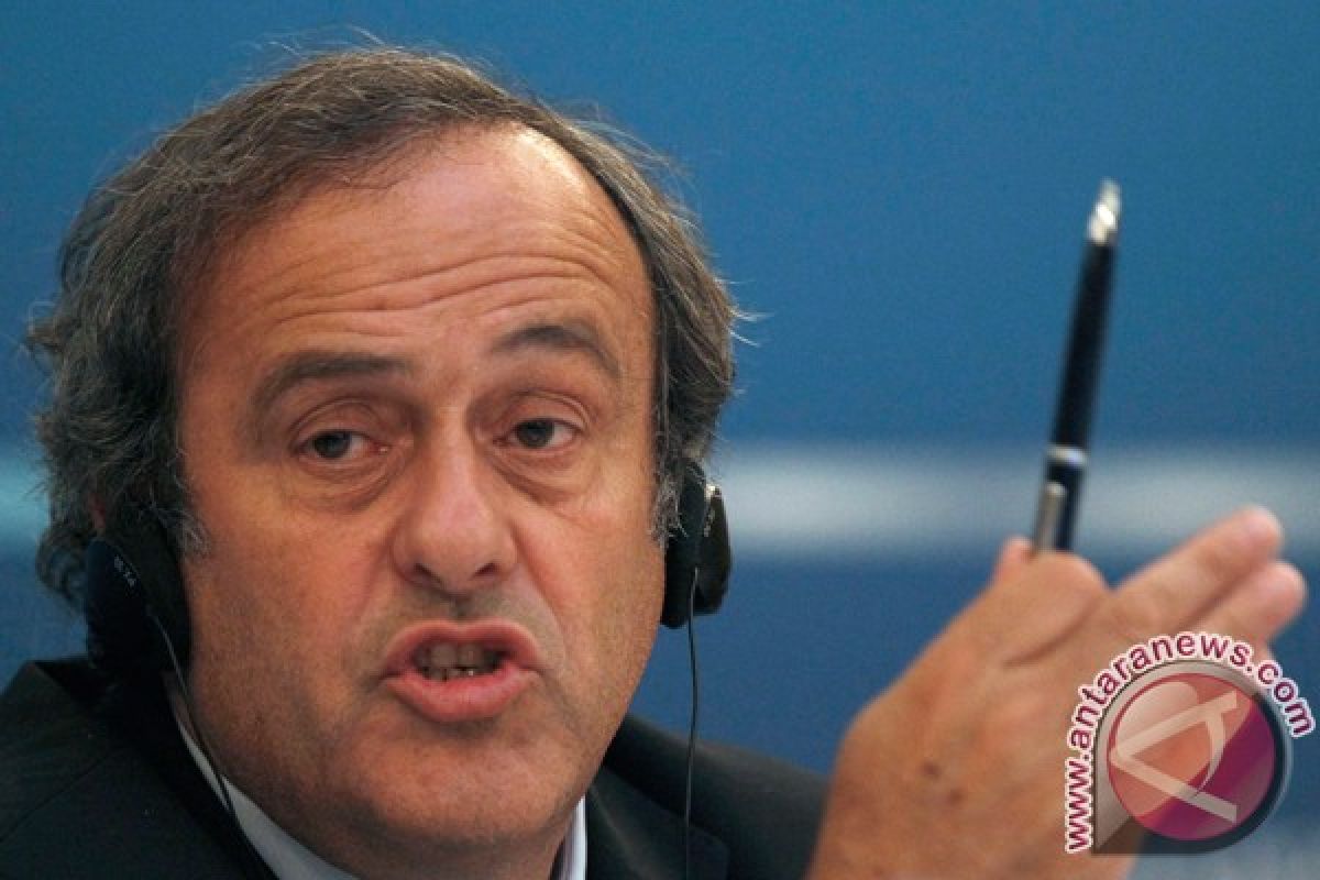 Platini sebut otoritas Swiss telah menyatakan dirinya bersih