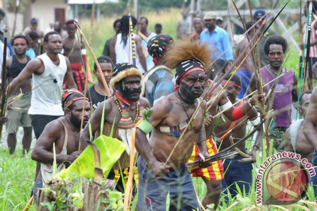 Warga dua kampung di kabupaten Jayawijaya terlibat aksi saling serang