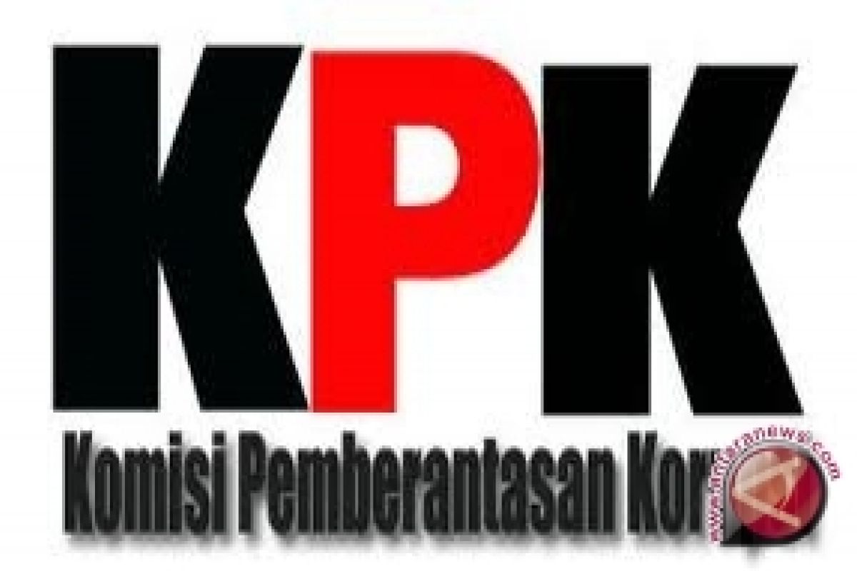 KPK Periksa Mantan Pejabat Pemerintah Kota Samarinda 