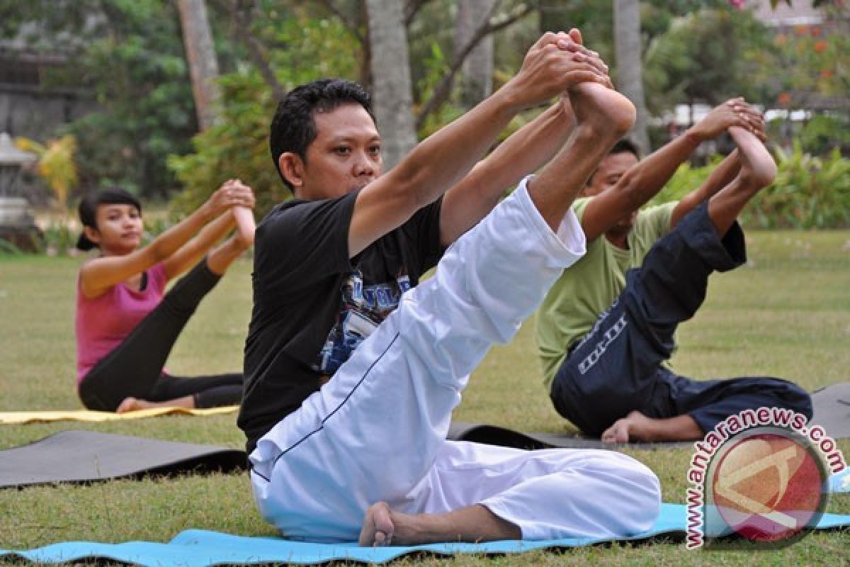 Gerakan yoga untuk mengatasi masalah sulit tidur