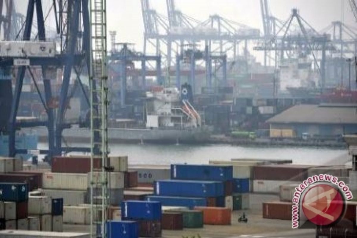 South Kalimantan's exports-imports surplus 506.32 million dollars