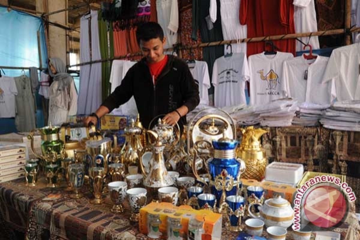 Toko cenderamata haji Palembang tambah stok