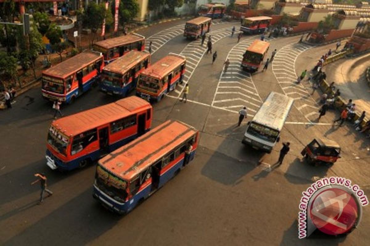 Pengamat: Kopaja dan Metromini tetap diperlukan meski MRT rampung