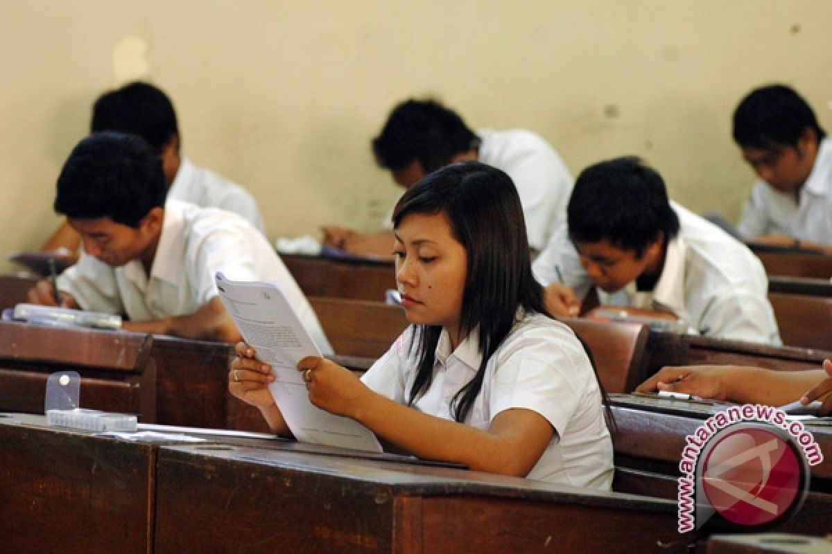 UN SMP Kota Yogyakarta tidak temui kendala 