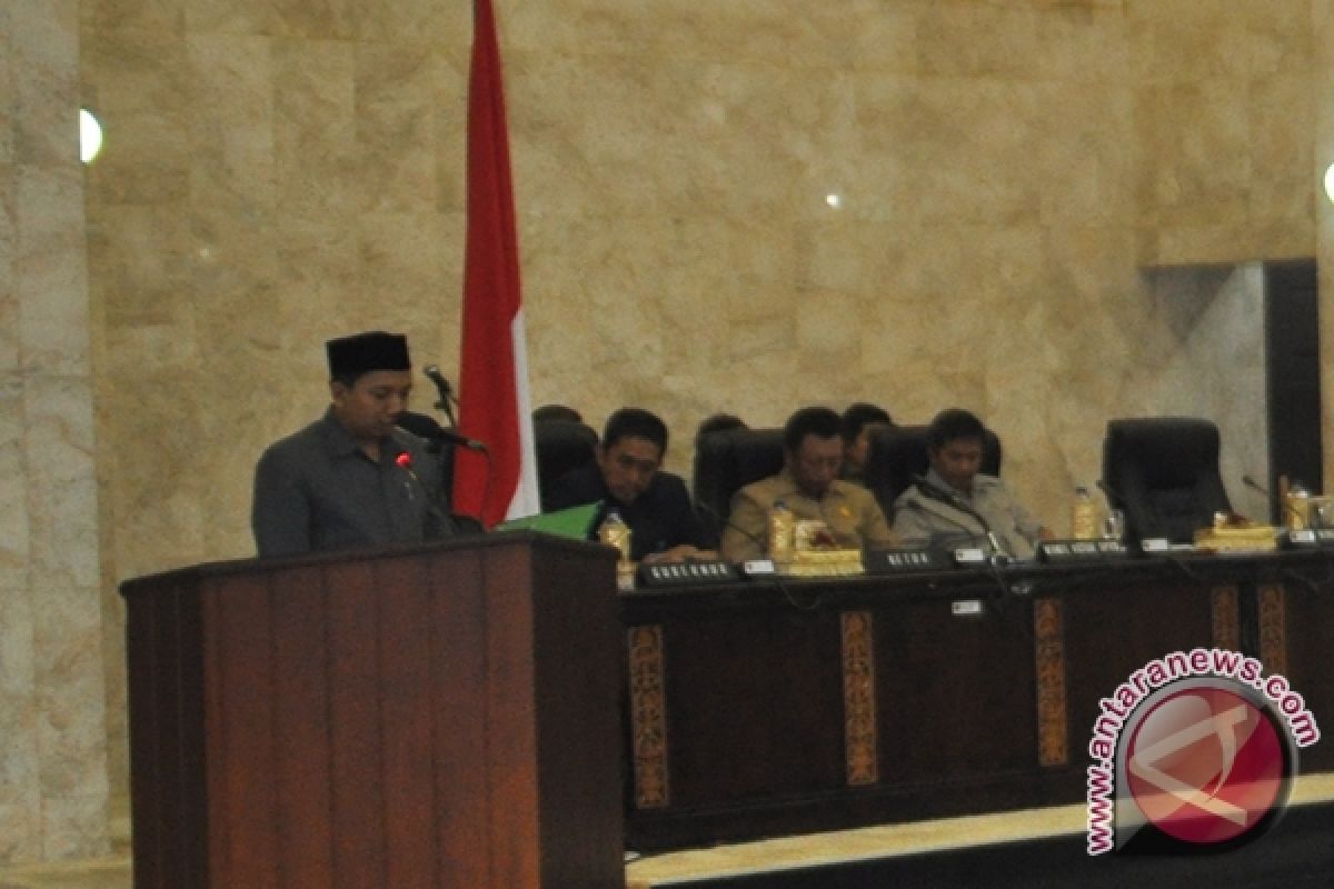 Revisi Perda 3/2012 Kenakan Pencabutan Izin Usaha