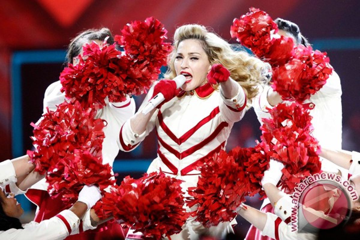 Madonna artis tur paling top BMA