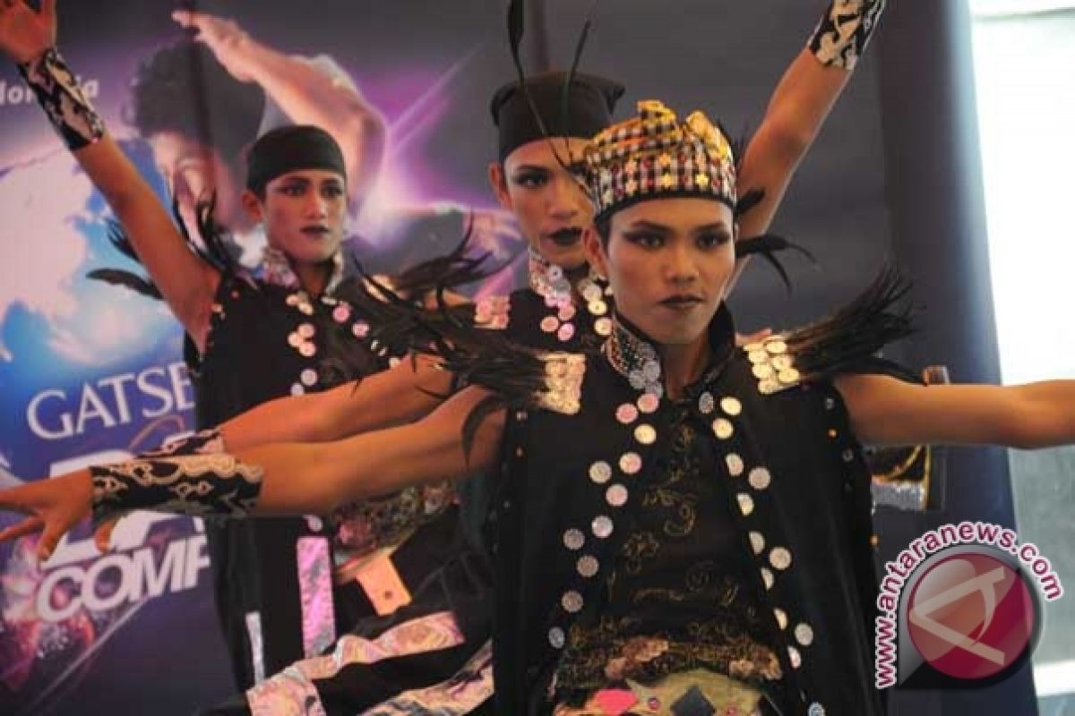 Puluhan dancer Palembang bersaing ke Jepang