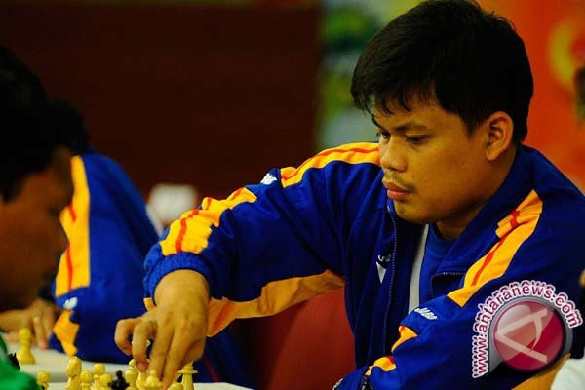 Pecatur Susanto hentikan pertandingan karena positif COVID-19