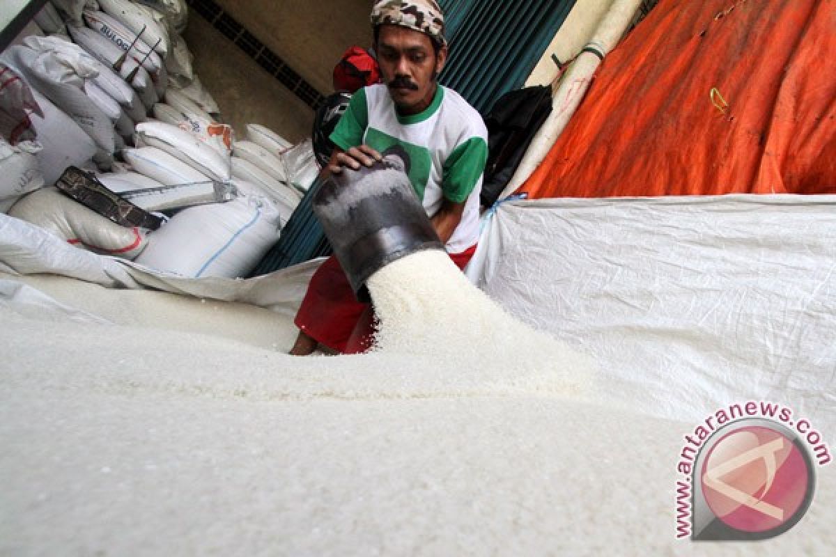 State logistics agency sees largest ever rice stocks in 2012 