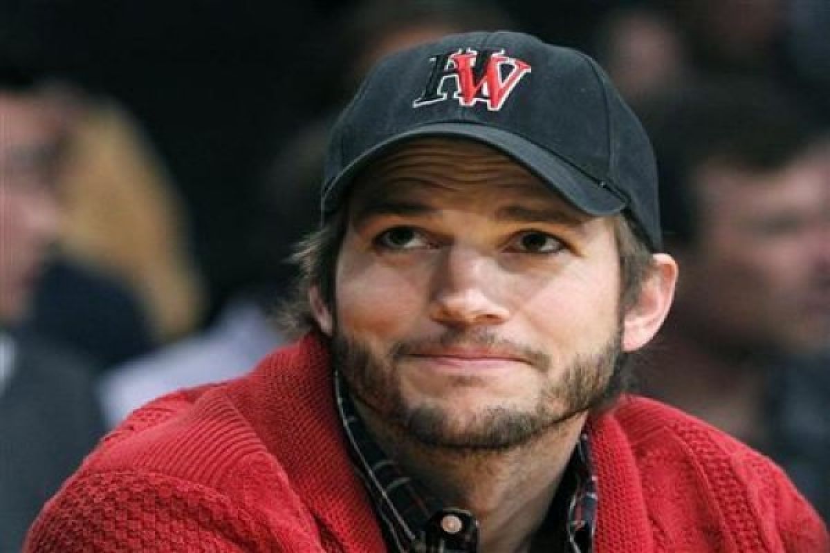 Kutcher tops Forbes` list of highest paid TV actors