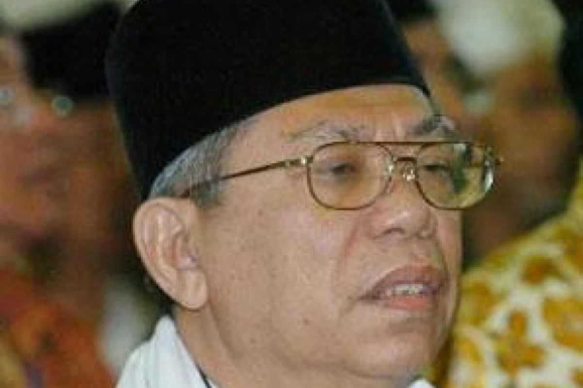 Cawapres Ma'ruf Amin disambut dengan selawatan di ponpes Miftahul Huda