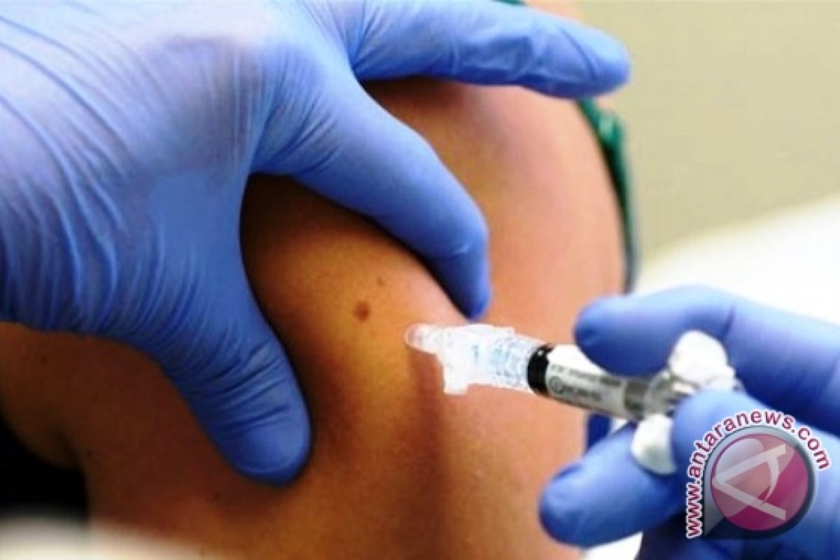 Kadinkes sebut program vaksin difteri sesuai rencana