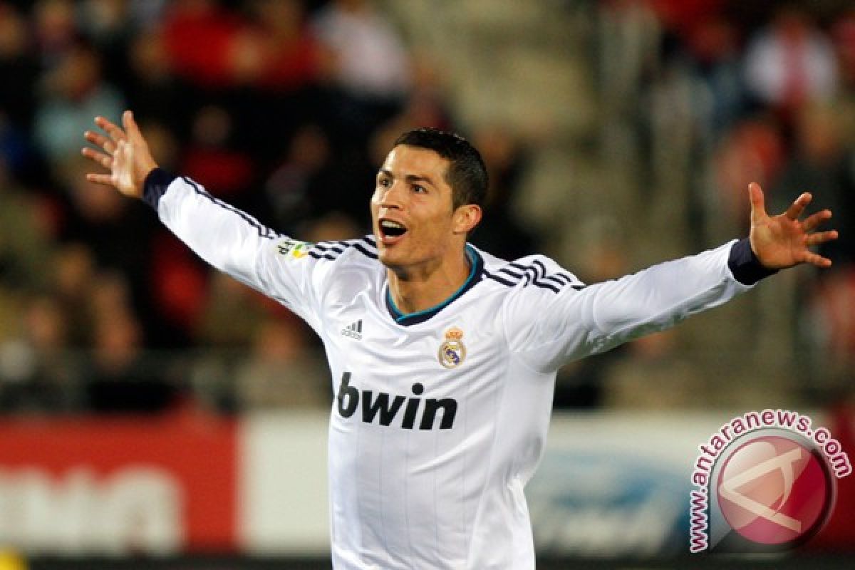 Ronaldo borong 3 gol kala Madrid pecundangi Getafe
