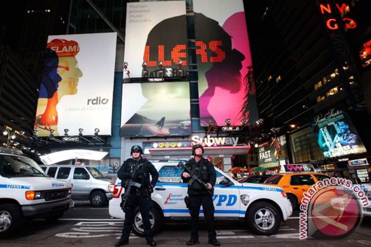 Pelaku pengeboman New York termotivasi poster Natal