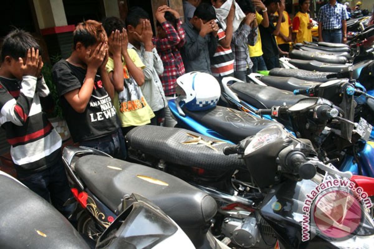 Geng motor Medan kembali rampok sepeda motor