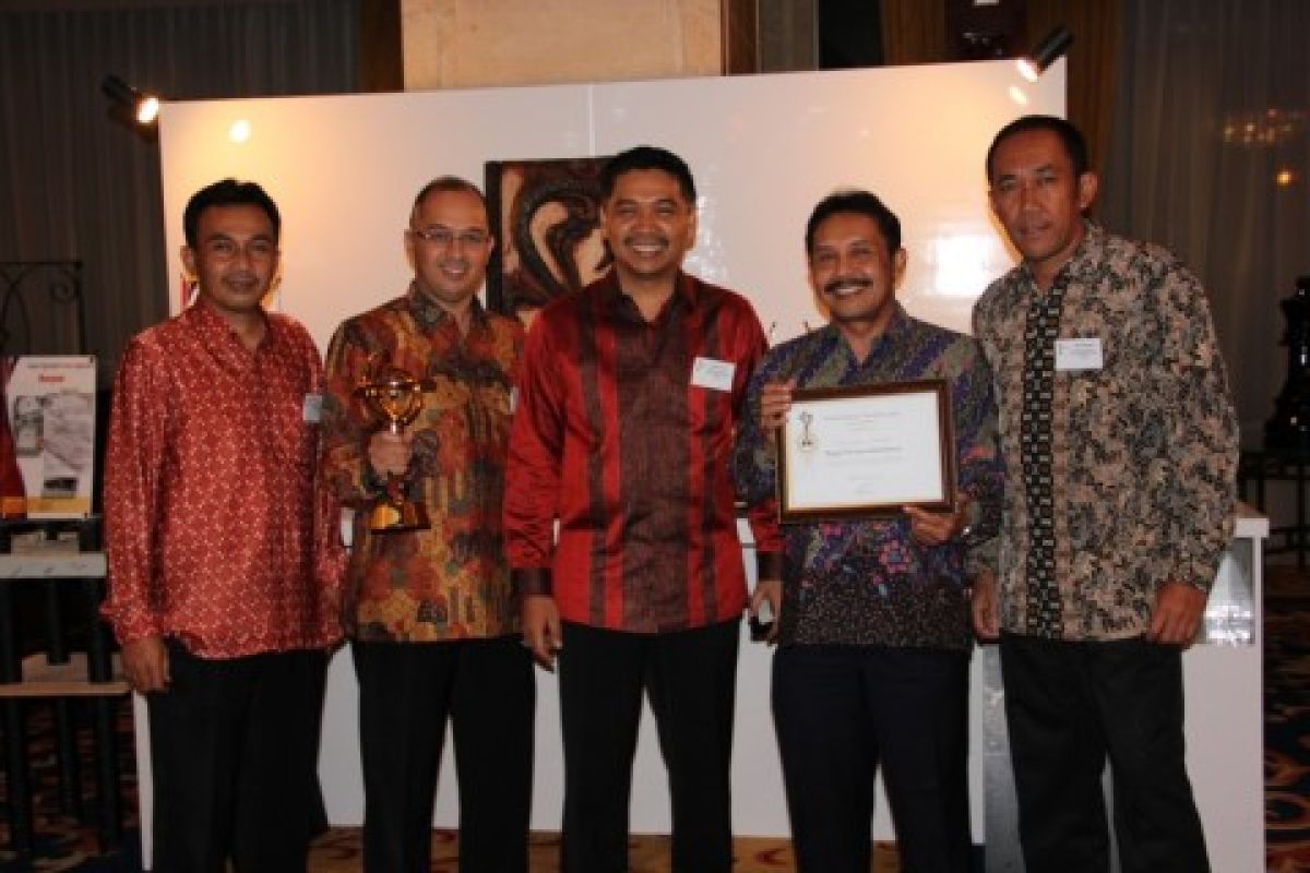 Bogor Nirwana Residence Raih Indocement Award 2012