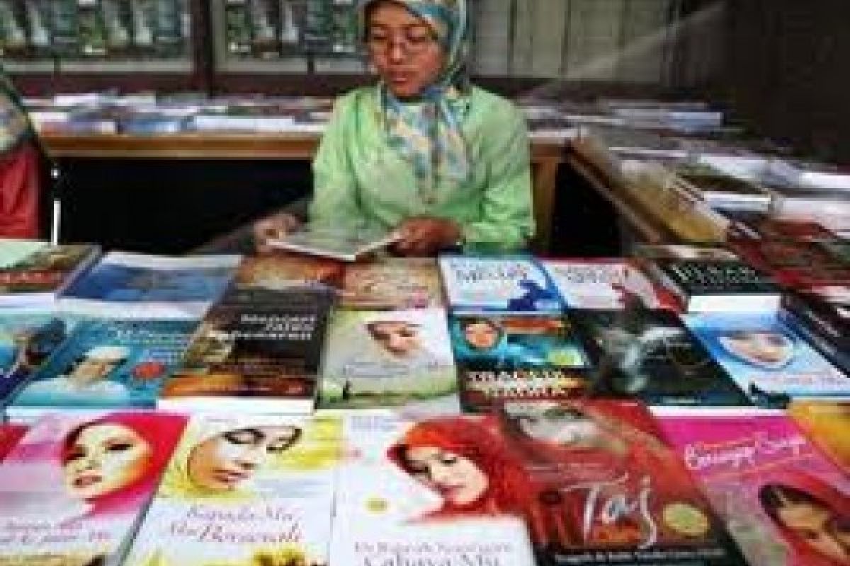 Novel Islami Masih Tetap Diminati