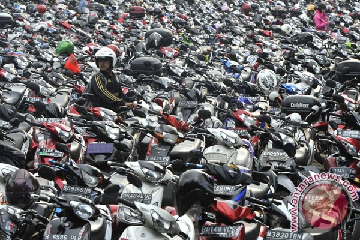 Pembeli motor meningkat; menggembirakan sekaligus menyedihkan