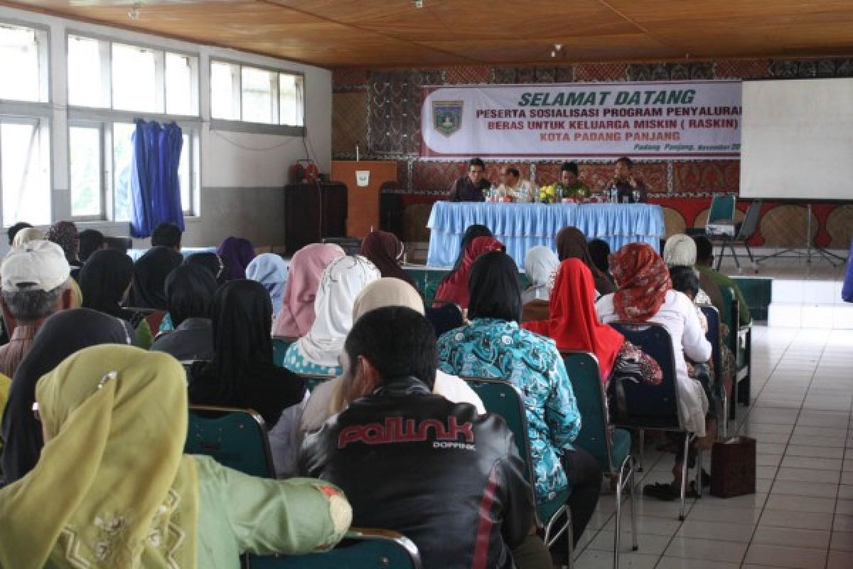 Pemkot Padangpanjang Sosialisasikan Penyaluran Beras Miskin