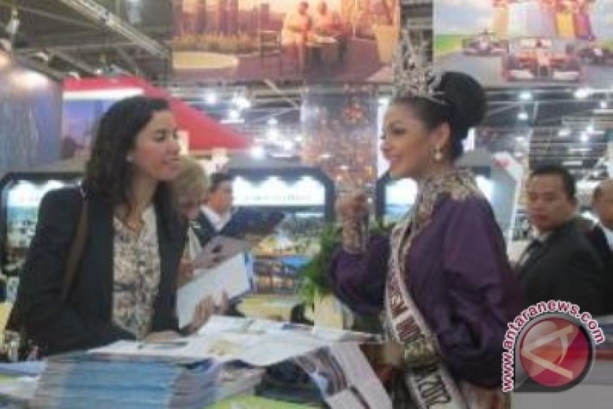 Putri Pariwisata Promosikan Keindahan Indonesia di London