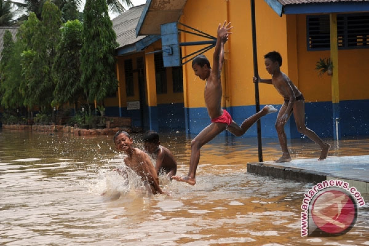 Puluhan sekolah di Musirawas Utara terendam banjir