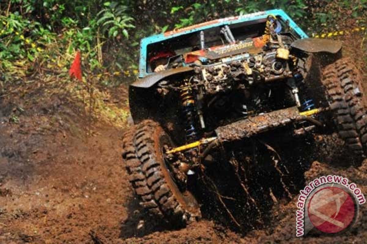 "Ekspedisi Indonesia 4X4" tiba di Malinau