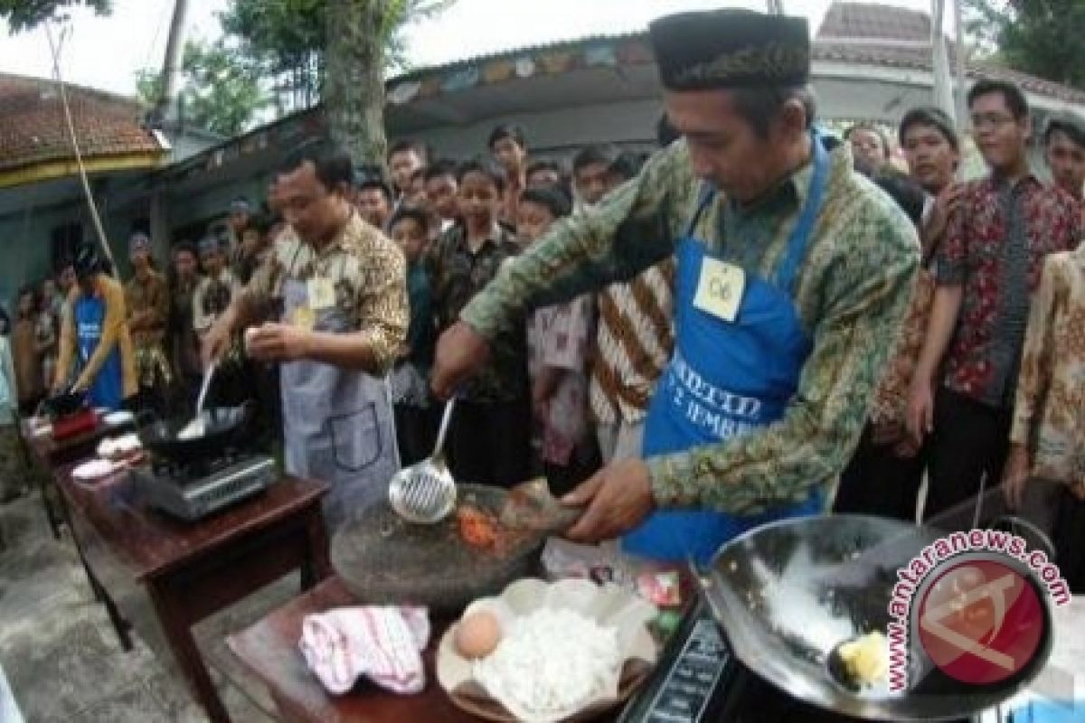 Pedagang nasi goreng masuk di Istana Bogor