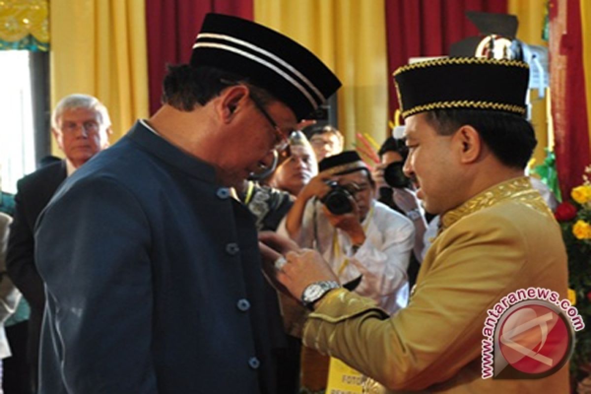 Sultan Harapkan Tiga Tokoh Jadi Pahlawan Nasional 