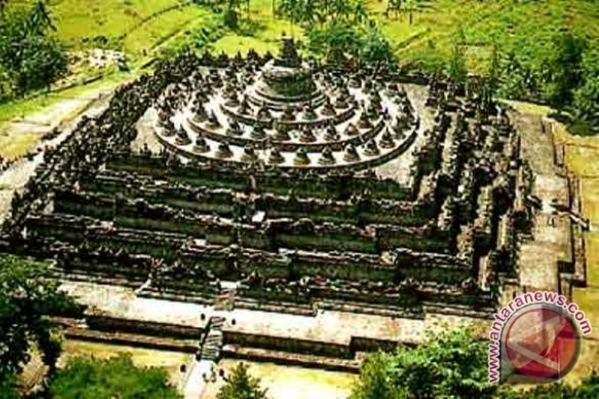 Pengelola candi borobudur targetkan 3,5 juta pengunjung