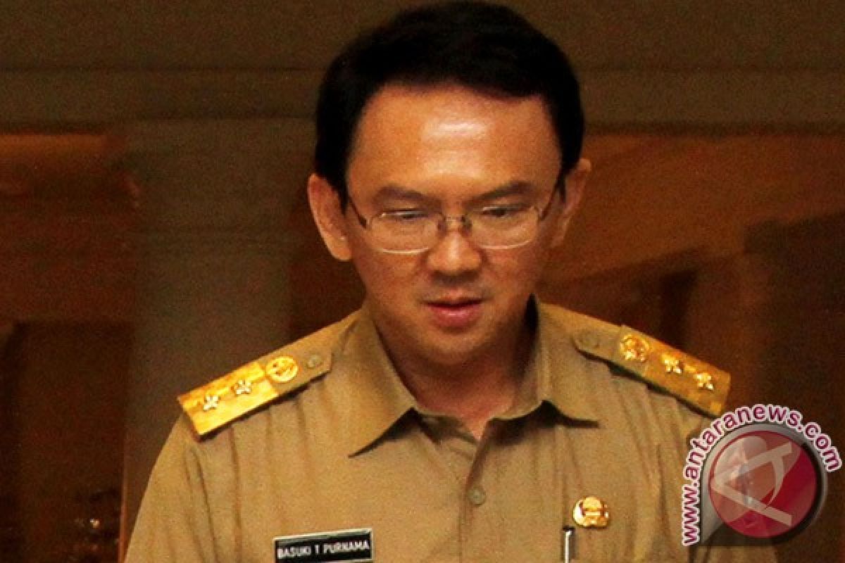 Tahun depan Ahok "sikat" bangunan liar sekitar tanggul