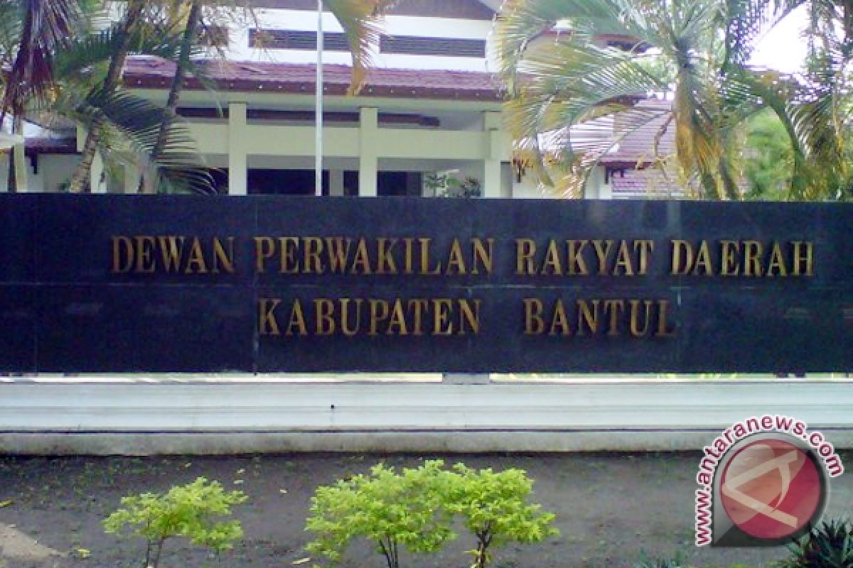DPRD Bantul minta bupati disiplin tempatkan pegawai 