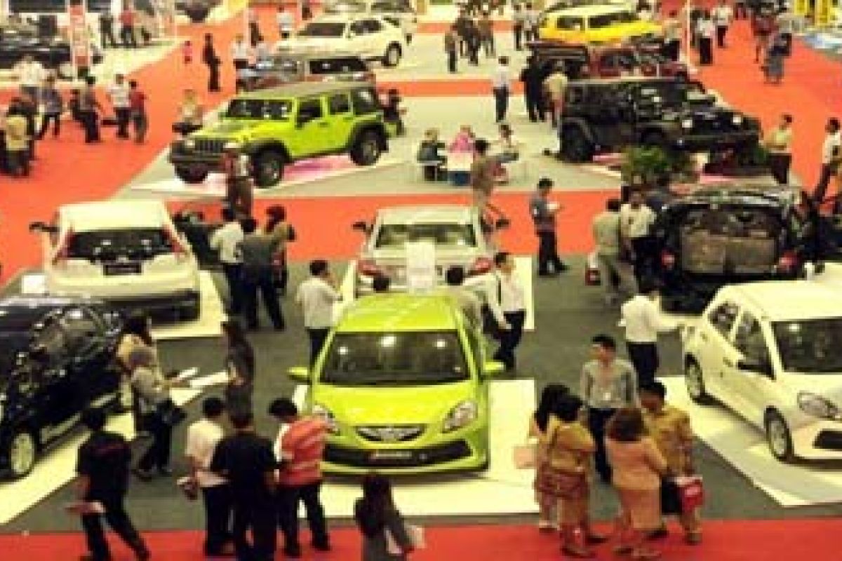 PAMERAN OTOMOTIF