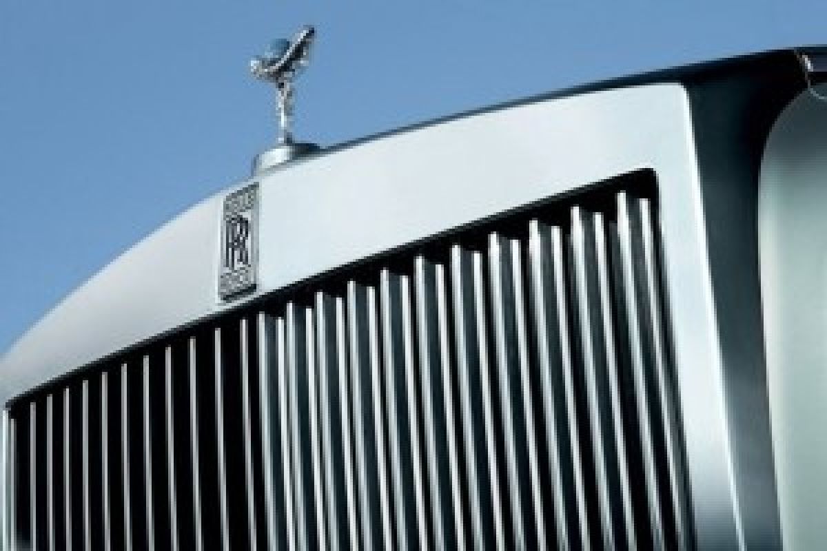 Rolls-Royce Kenalkan Ghost Versi "1001 Malam"