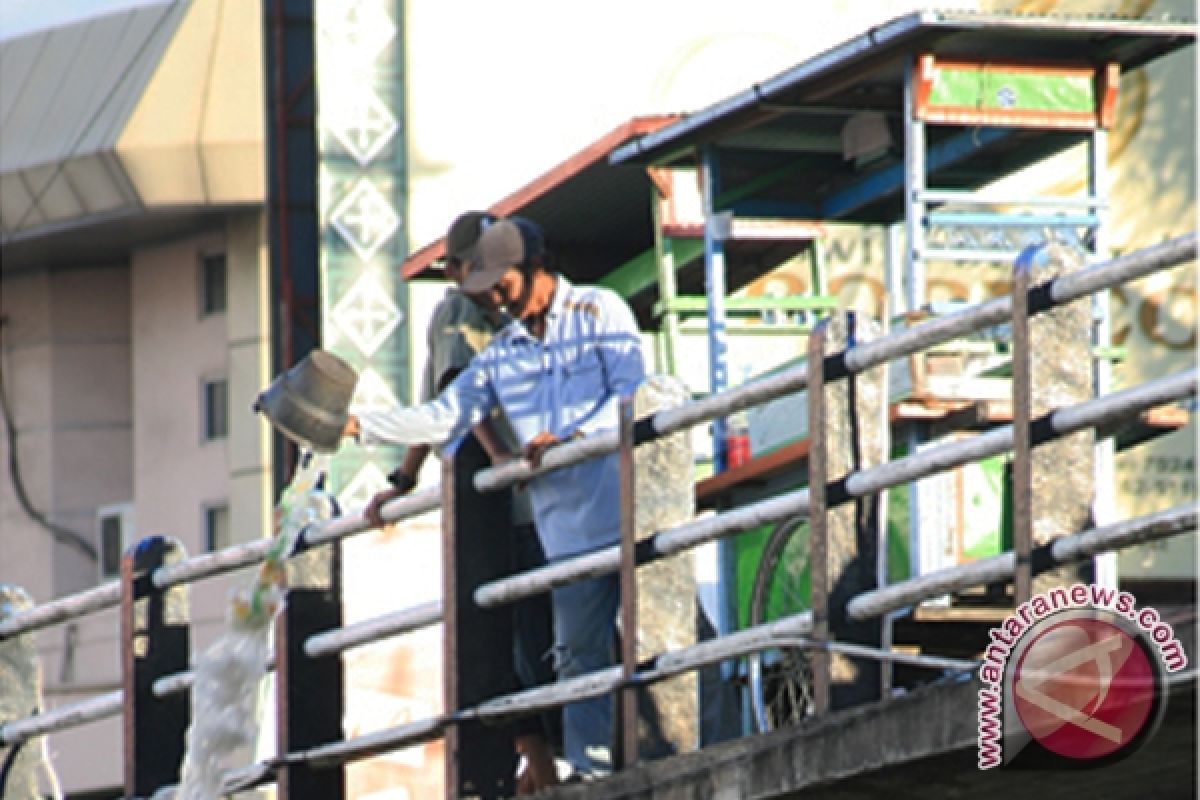 Sanksi Bagi Pembuang Sampah Sembarangan