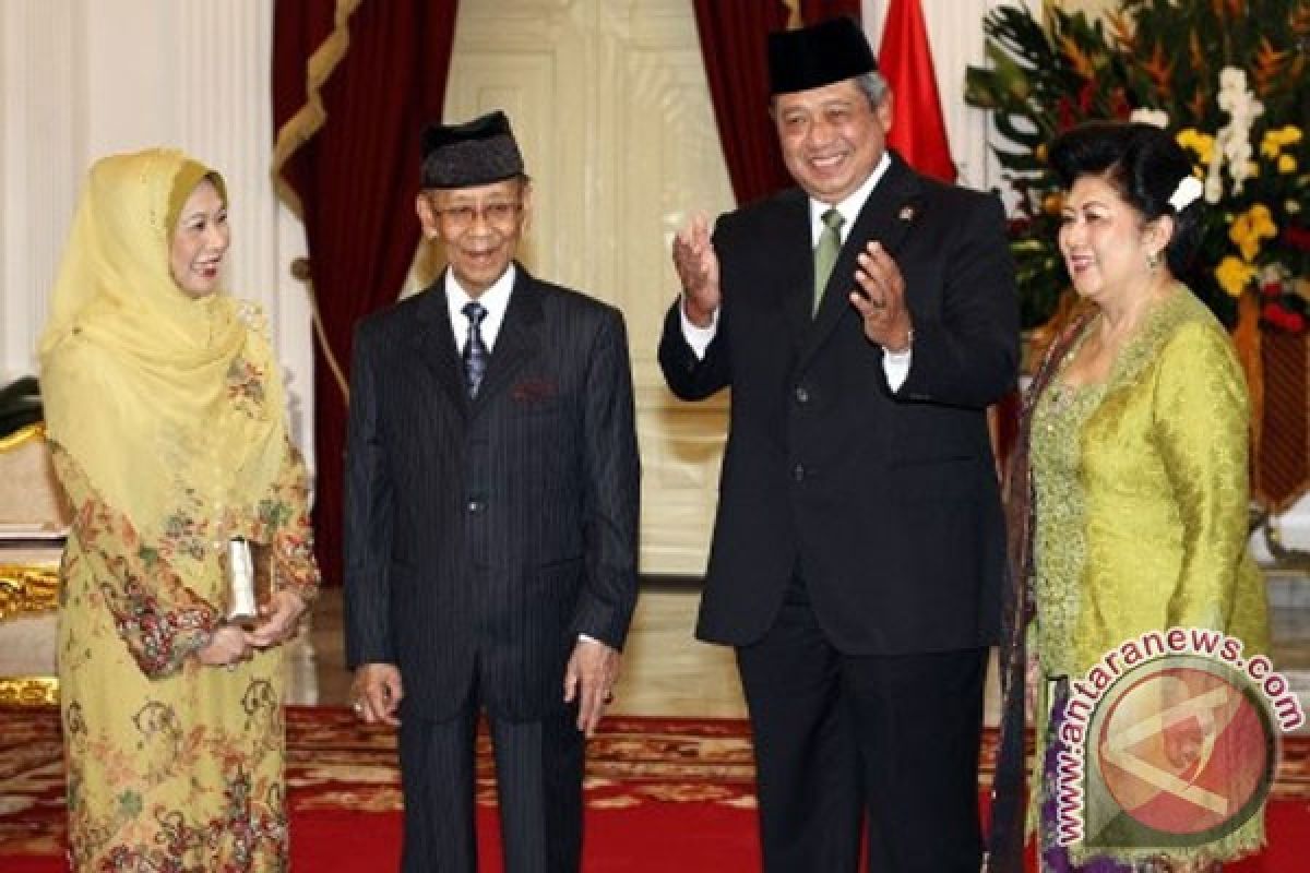 Presiden terima Raja Malaysia 