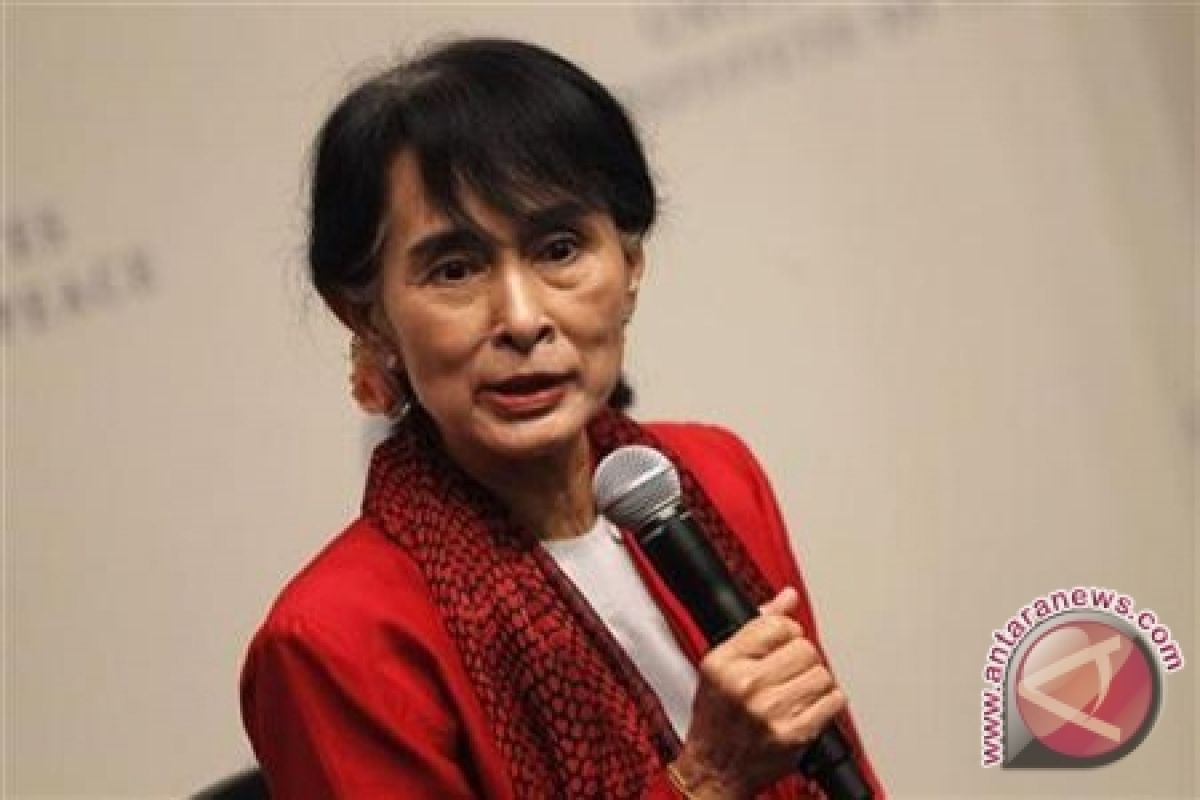 Suu Kyi vows to solve Myanmar copper row under rule of law