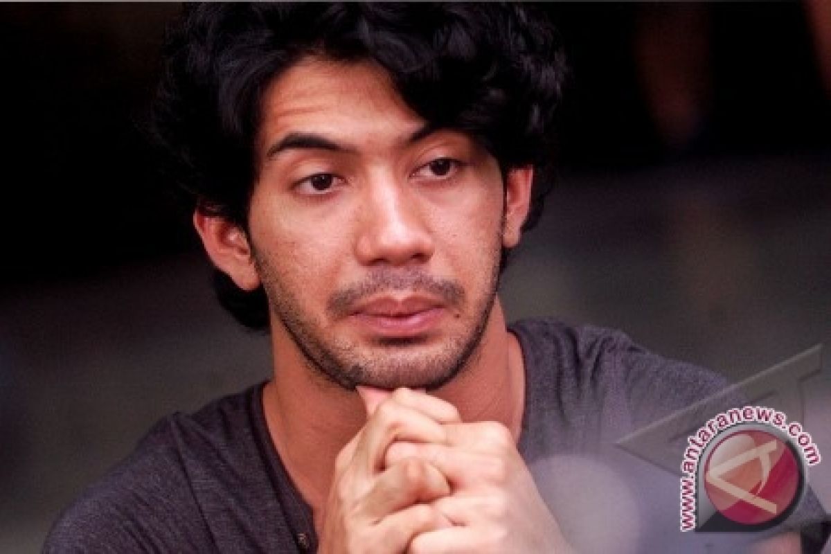 Reza Rahadian peroleh teriakan histeris di Vredeburg