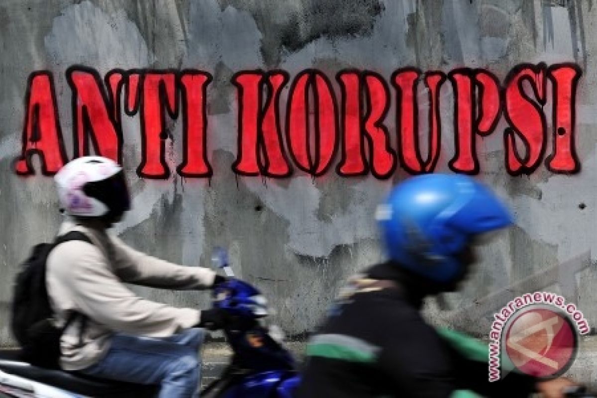 Kejari OKU sebar ratusan stiker anti korupsi 