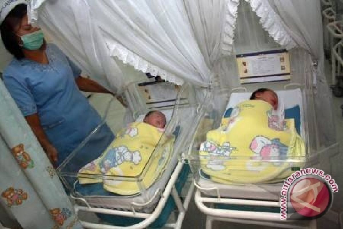 Bayi lahir tepat 12-12-12