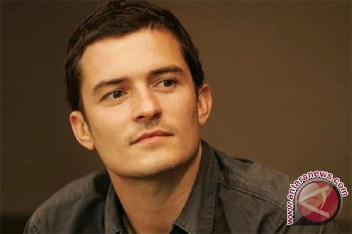  Orlando Bloom dan Miranda Kerr akan bercerai