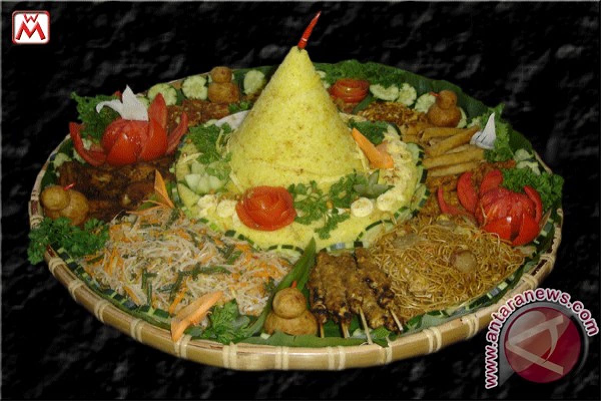 Nasi tumpeng, ikon kuliner tradisional indonesia