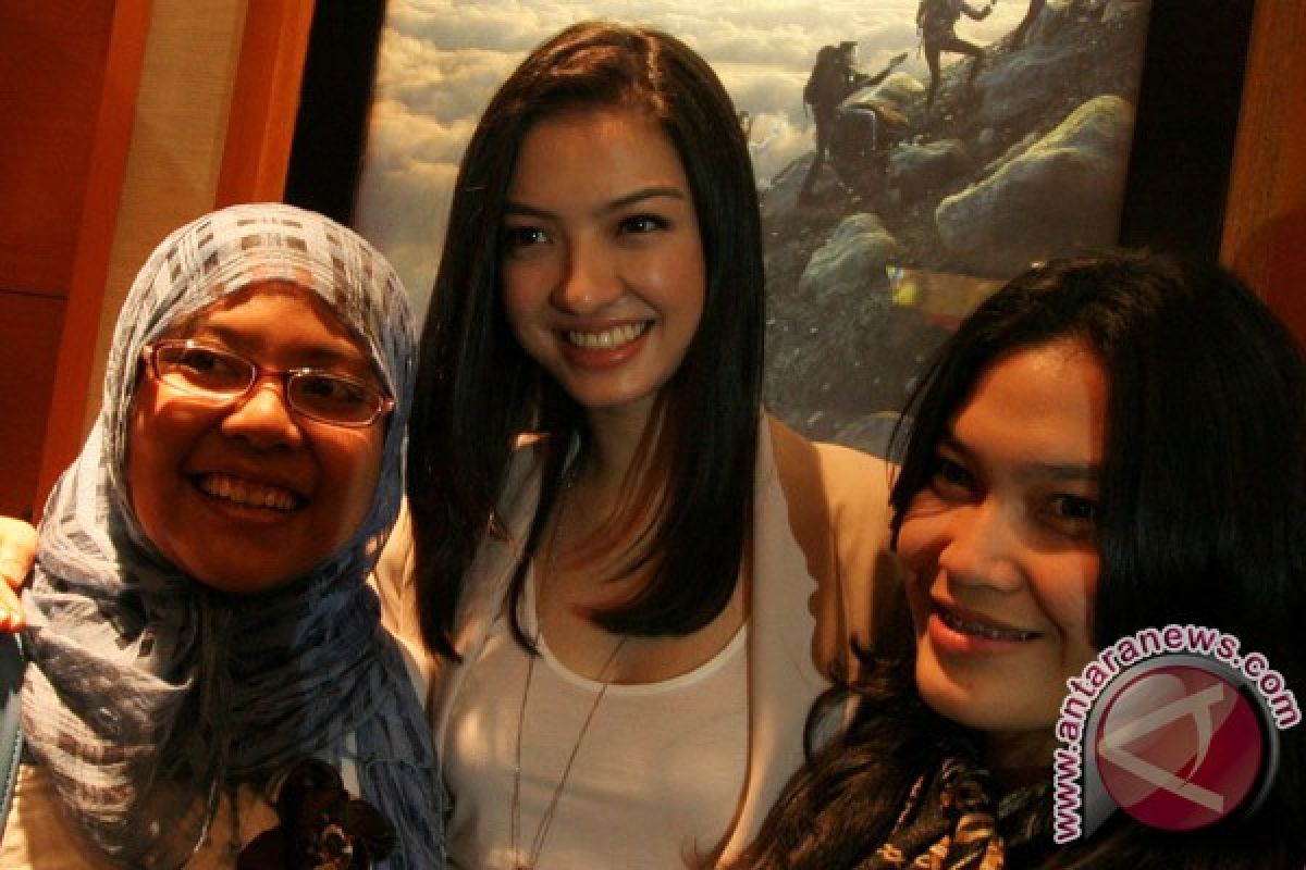 Raline Shah pilih air kelapa saat buka puasa