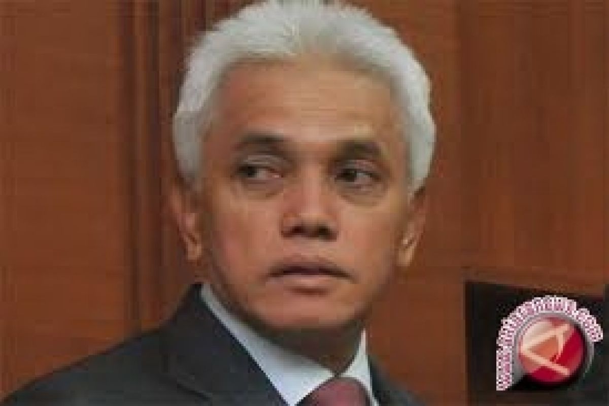 Hatta rajasa menanti cucu pertama  