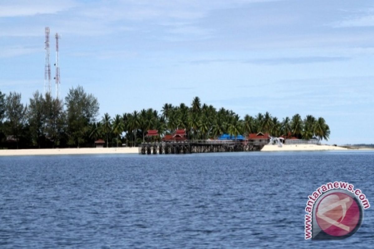 Gubernur Undang Penyelam Dunia ke Kepulauan Derawan