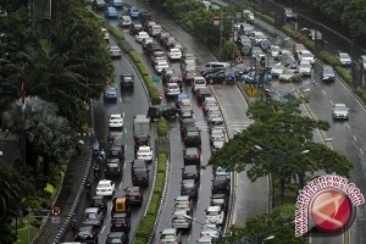 9 Kota Raih Penghargaan Langit Biru 2012